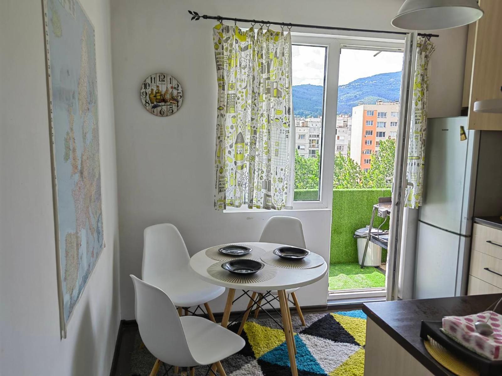 Alexander Apartments Kjustendil Esterno foto